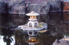 Higashi lantern 200dpi